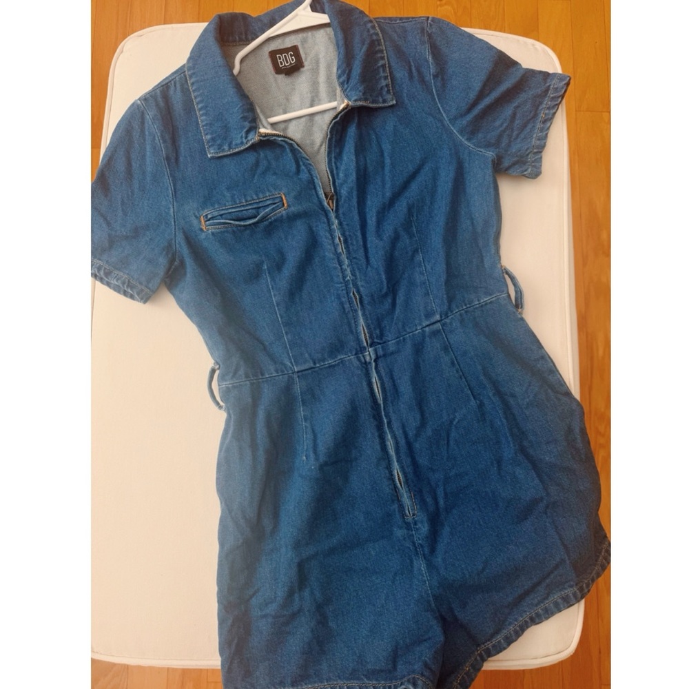 Denim Short Jumpsuit!👖💙